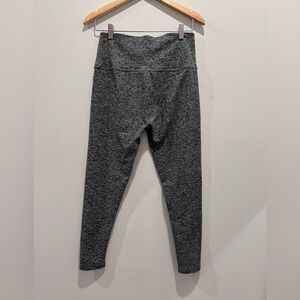 Women’s XL Beyond Yoga Leggings